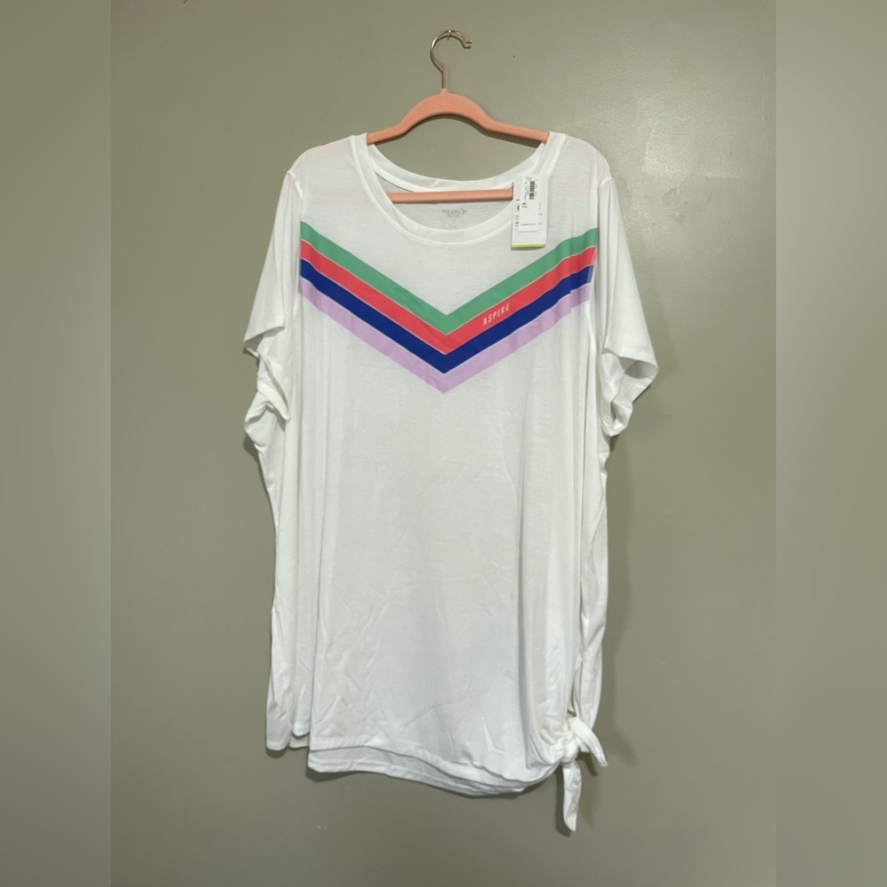 Side tie activewear shirt